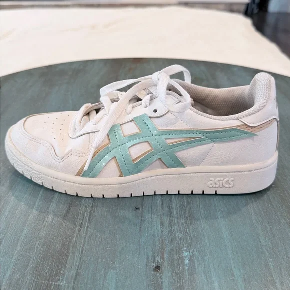 SICS Women’s Size 6 White Gel Sneakers Casual Lace Up Athletic Shoes - Picture 6 of 12